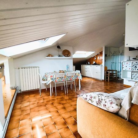 Mansard Apart Alba - Sea 5 Terre-Trekking-Excursions-Relax Сан Теренцо Екстериор снимка