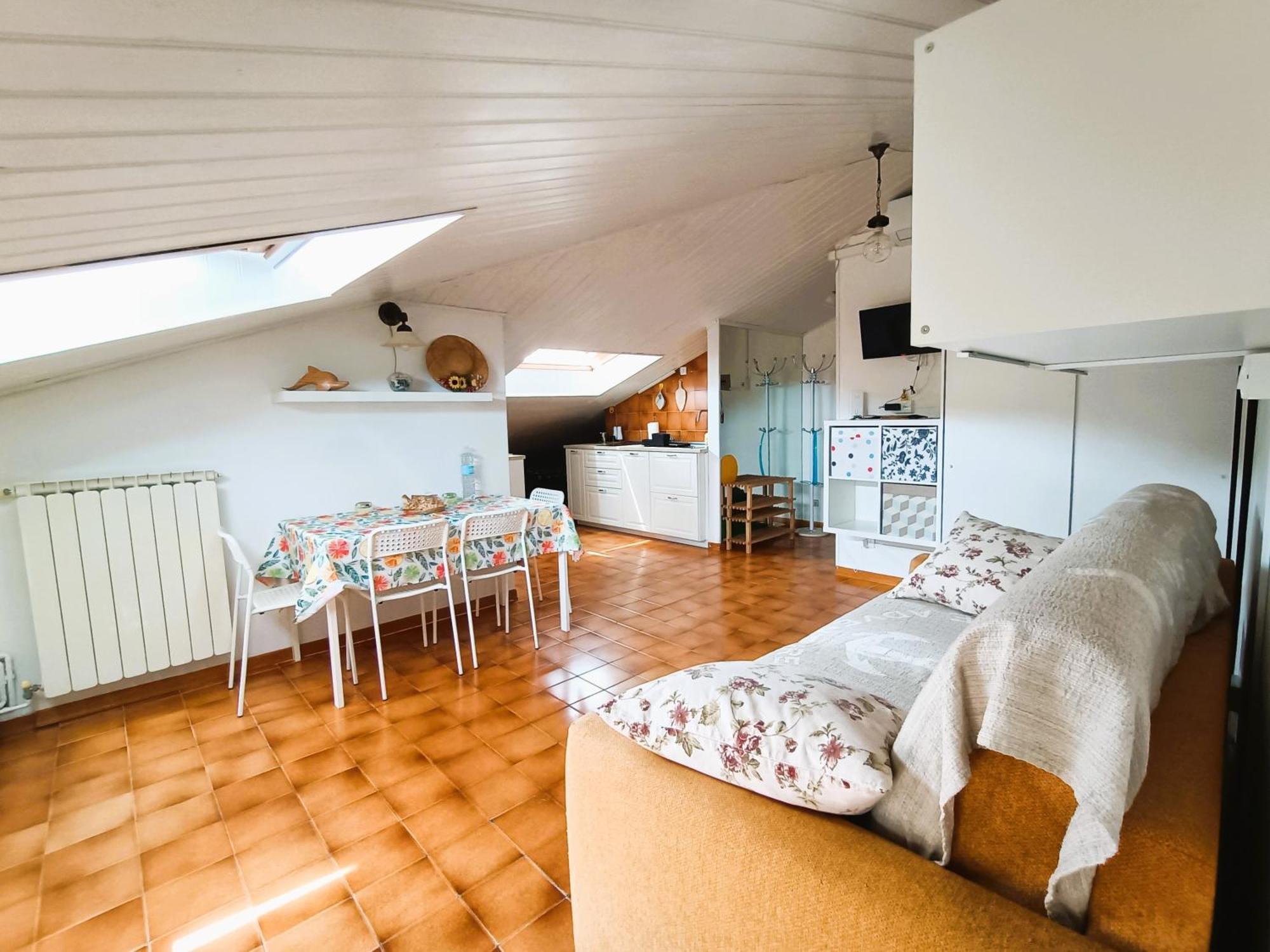 Mansard Apart Alba - Sea 5 Terre-Trekking-Excursions-Relax Сан Теренцо Екстериор снимка
